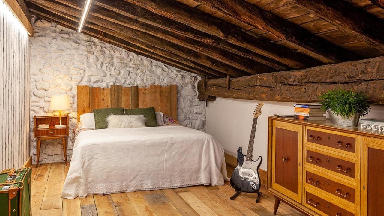 Apartamentos Felipe IV Plaza Mayor Madrid Dış mekan fotoğraf